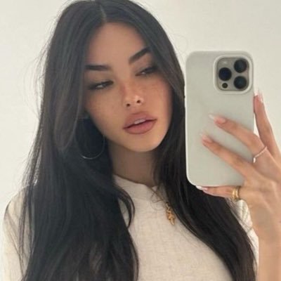 shawnmences's profile picture. Sabrina Annlynn Carpenter.
