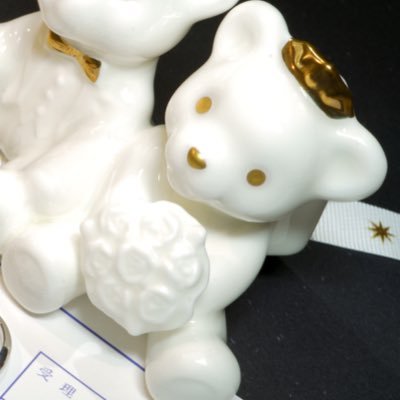 Emiiii__051015's profile picture. 都内20代会社員✈️/2025.10入籍💍 しばらく別居婚/ジュエリーやお洋服が好きです🩵🪽宝塚歌劇🦢 これからゆっくり式場巡り予定🗓️/Chaumet/Valextra/BULGARI