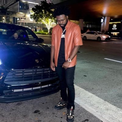 Russjonesk's profile picture. Rule 1 Dream big, hustle harder. Be Hungry, Be Humble.