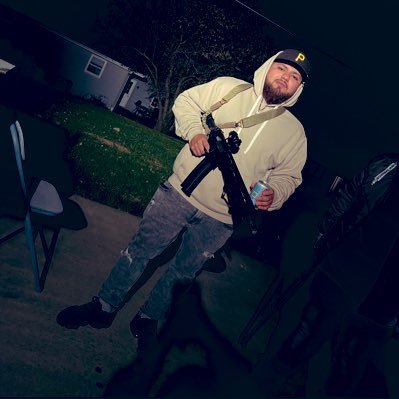 andradeerik10k's profile picture. Michoacán 🥑🇲🇽 25! birdinho_10👻