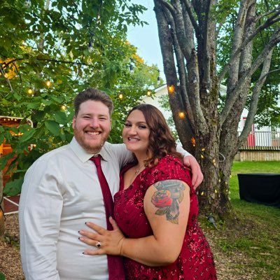 LilDelsordo's profile picture. 27🌻/ @stevenhitzroth ❤️/ Rehabilitation Facilitator