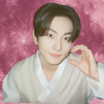 northyra's profile picture. Mulfand, mostly stay and engene.