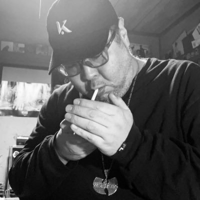 rhymeofmidnight's profile picture. C.r.e.a.m Team Records👐I'M SUPER DJ & DOPE MC!! DIGGIN' JAZZ & HIP HOP'S RIGHT NOTE🤜🫷ENJOY OUR SESSION!! :-) #vinylonlyprogram #krushposse #jazz #hiphop
