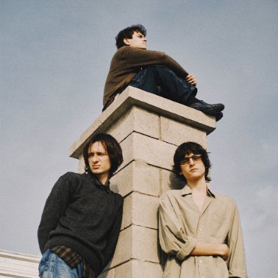 hannieschaft_'s profile picture. valen, pato y lolo.

                                                                     Nuestra música e info ⬇️