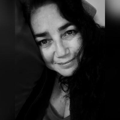 ruda_ypecosa's profile picture. Vuelve tus ojos hacia el sol, o si prefieres hacia el mar... 🌊☀️🎶
📷⚖️ ✨♥️💛