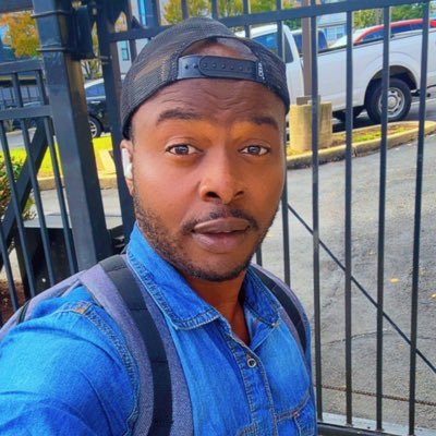 OgbenniaNonso01's profile picture. 