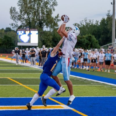 maxjones2028's profile picture. Parkway West 2028 TE/WR Contact coaches: @jdunc32 @RyanNewton33 NCAA id #2305914846