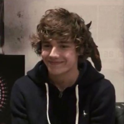 aotvfilm_'s profile picture. 