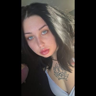 T8t3rTh0t's profile picture. Thick & Tired  🖤 Bass