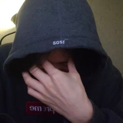 cloudy2343's profile picture. teume ☆ 
○ hiatus, opname