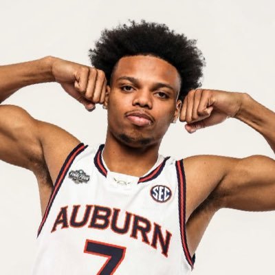 mistabucky's profile picture. 