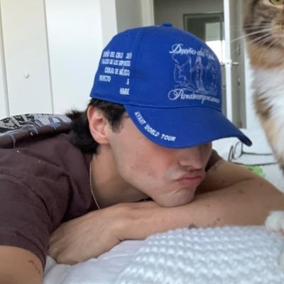 __SoloUnaVez__'s profile picture. Dueño del cielo 🩵☁️