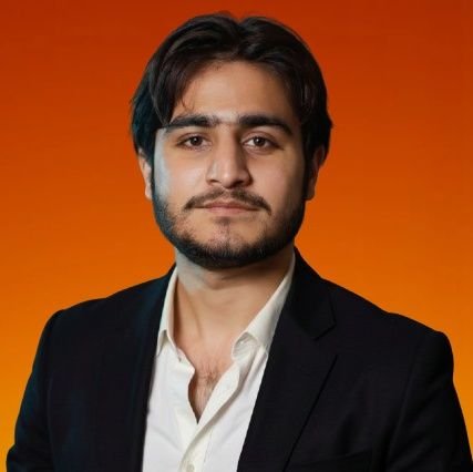 UsamaBinKashif's profile picture. A Full Stack Developer who loves to cook, take photos and roam around.