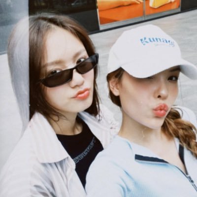 mheeandsy's profile picture. obsessed with lmsy | @sonyasarann 🩵@lookmheewang