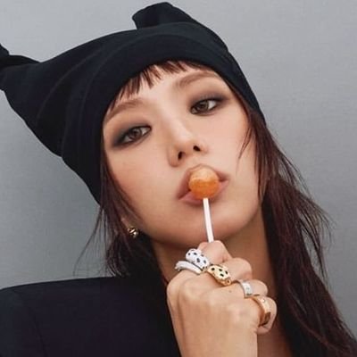 katsooya_'s profile picture. jisoo's girlfriend