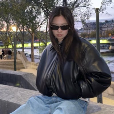 SiriYa21673's profile picture. เเอคใหม่เเต่กุติ่งมาตั้งเเต่ลูกตีนเท่าฝาหอย