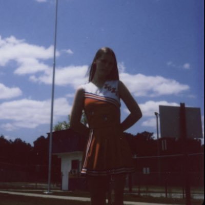 _mmeeoow's profile picture. 