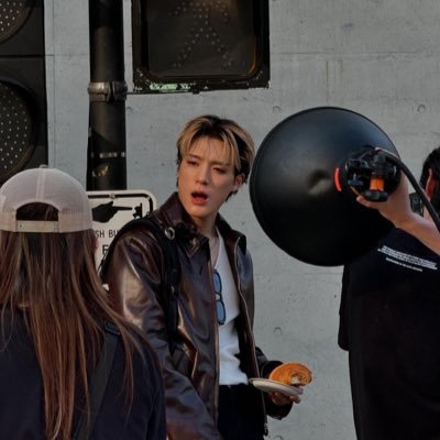 jenobits's profile picture. #JENO #JAEHYUN #HENDERY #SION #SUNGCHAN #EUNSEOK #XNGHAN