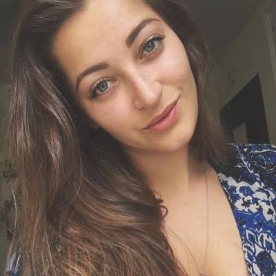 Angie92837's profile picture. ❤️