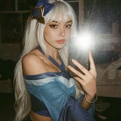 Uknown127301's profile picture. 