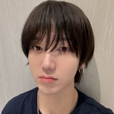 leoyesx | 𝒍𝒆𝒐𝒏𝒂𝒓𝒅𝒐さんのプロフィール画像