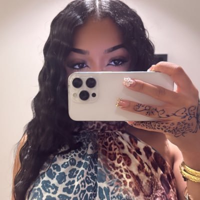 yzzvh's profile picture. dominirican princess