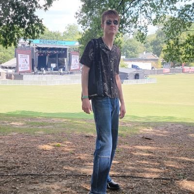 chefplsm8's profile picture. Height: 6'4