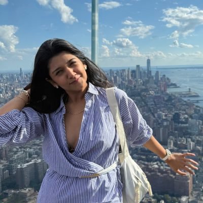 Eepsita's profile picture. Building a life without regrets. Having fun with entrepreneurship @founder_growth. Spiritual. 🎙️ Podcast: @notmebabypod