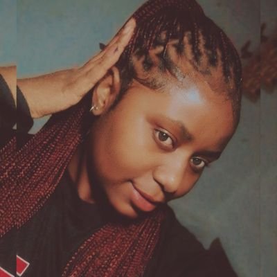 pruedylee's profile picture. a diamond is never a stone. 90’s baddie🧚🏻 glowgetter