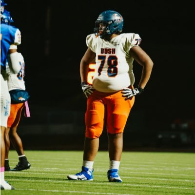 DamarriusLewis5's profile picture. Class of ‘26//OT-OG//GPA-3.0//George Bush High-School//832-974-5346 Email:lewisdamarrius3708@gmail.com 6’4 352lbs