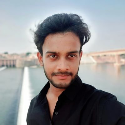 shivanshsinggh's profile picture. MBBS 1st Year⚕️ | Love Tech💡 | Photographer 📸 | Exploring My Life Journey ✨️