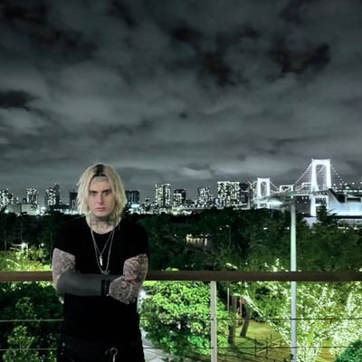 LilViercy's profile picture. Come over when youre sober