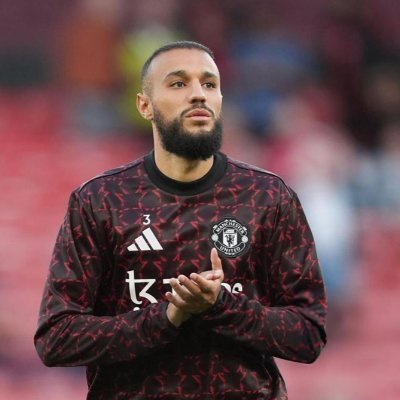 ibezimjojo's profile picture. keeping it simple but significant
MUFC ⚡⚡