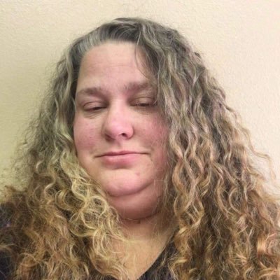 blessingmamma92's profile picture. UCR"25 love helping struggling college students and financial assistance https://t.co/JMIdBIrNw0 https://t.co/uBhHllNGv1 card bills, student debt loans and car bills❤️