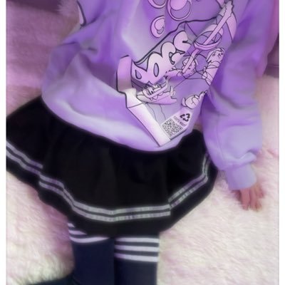 HeshiiNSFW's profile picture. NSFW 18+ ONLY 🔞 🌸 21 🌸 🏳️‍⚧️ she/her, kitty/kitten, or puppy 🌸 very submissive 🌸 pansexual (I think?) 🌸 furry/IRL content 🌸 OF & Fansly $5 ⬇️