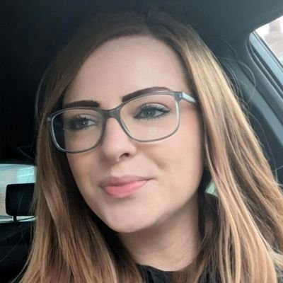 leaisfree's profile picture. Powered by tea, vodka, tequila🥃 & BAD decisions. Lover of music & most sports BUT cricket.
Redhead energy ⚡