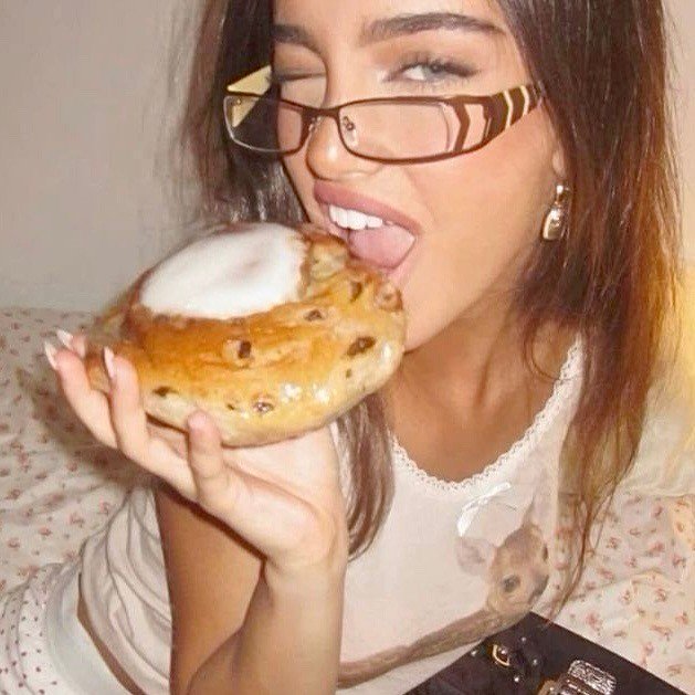 jhnlogans's profile picture. 