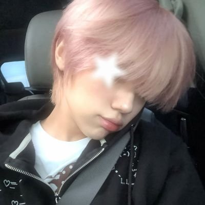 veviolyy's profile picture. multi • main x1vity