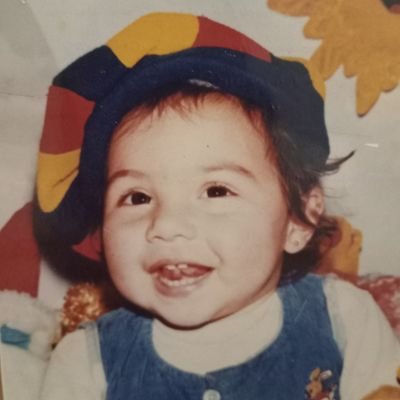 sofiii_boc's profile picture. la gorda fan de spiderman                                                         Atrás soy una papa casada