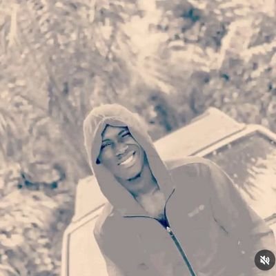 @iam_slimshady10