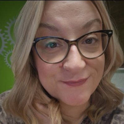 TDKXKWduDOmfw's profile picture. I Won A Lottery Of $310,500,000 million And I Am Giving $50,000 each To The First 2k Followers just DM ("BEKKY i FOLLOWED)