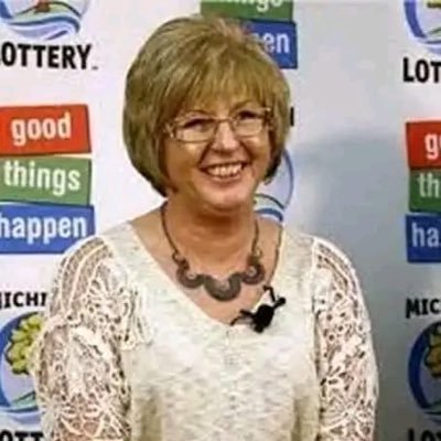 EHeart20735's profile picture. I'm Julie Leach the winner of $310,500,000 in a while I'm giving out 100,000 to my 1k friend