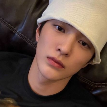 ayariqu's profile picture. 