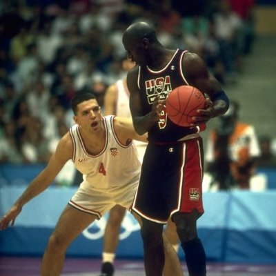 NikoBrz's profile picture. Fan de sport et de nature 🐈🐈‍⬛🌻🌳🌛☀️🔥🌊 🏀🏉⚽️🏐🏈
Supporter de la Roca Team 🇮🇩, de l'ASMFC 🇮🇩 et du XV de France 🇨🇵
🇭🇷 HR i ZG zauvijek u srcu ❤