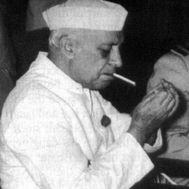 iamresistancee's profile picture. Socialist | Here to defend the beloved democracy🇮🇳