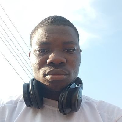 HeyMor32's profile picture. 