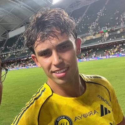 siorr7's profile picture. Football lives in the heart #NFC | #CR7