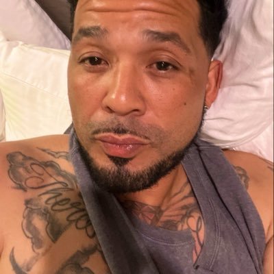 lee35htx's profile picture. 