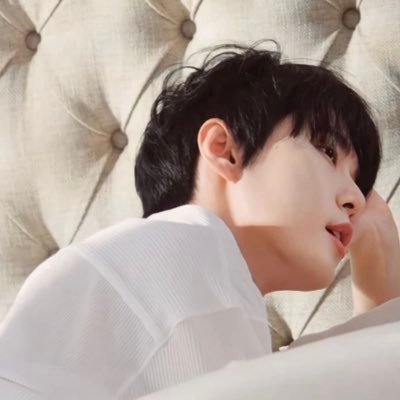 또잉 Profile
