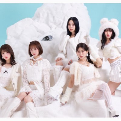 DFP_2015's profile picture. FUNK,SOUL,DISCOのグルーヴ、歌詞には哲学のエッセンス、コミカルで個性的なダンスを武器に、あなたを容赦なく愛する五人組アイドル💙 @philosophy092 💗 @_satomaria ❤ @halu_philosophy 💚 @nono_philosophy 💜 @philosophy_775